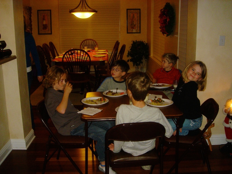 Hildebrand Christmas ScreenSaver/800x600_2007-12-24 Christmas Eve J&J26.jpg